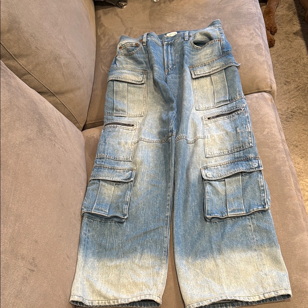 Alice + Olivia Light Blue Wide Leg Jeans
